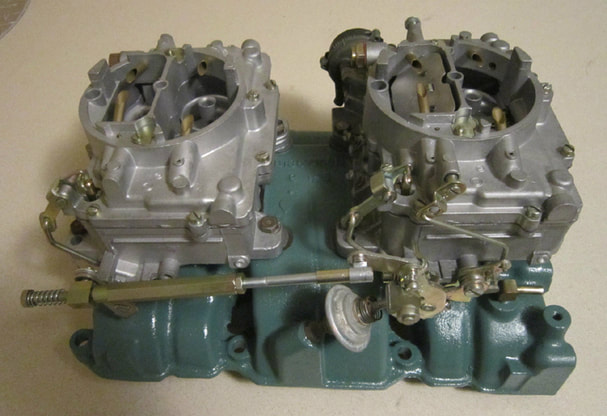 425 Super Wildcat Dual Quad Manifold with Carburetors and Linkage